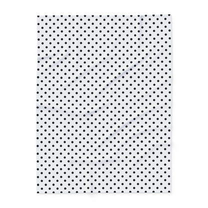 Black and white polka dot outdoor fleece blanket — 315 gsm polyester fleece, soft on both sides