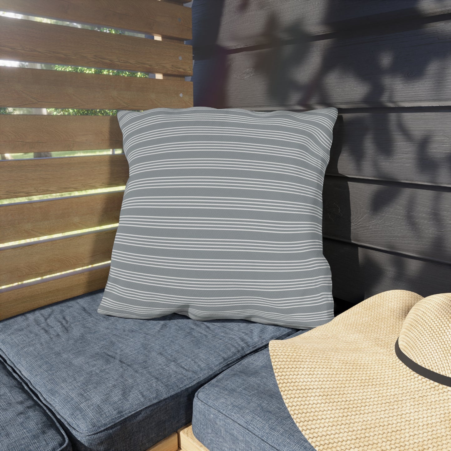 P50 - Outdoor Pillows