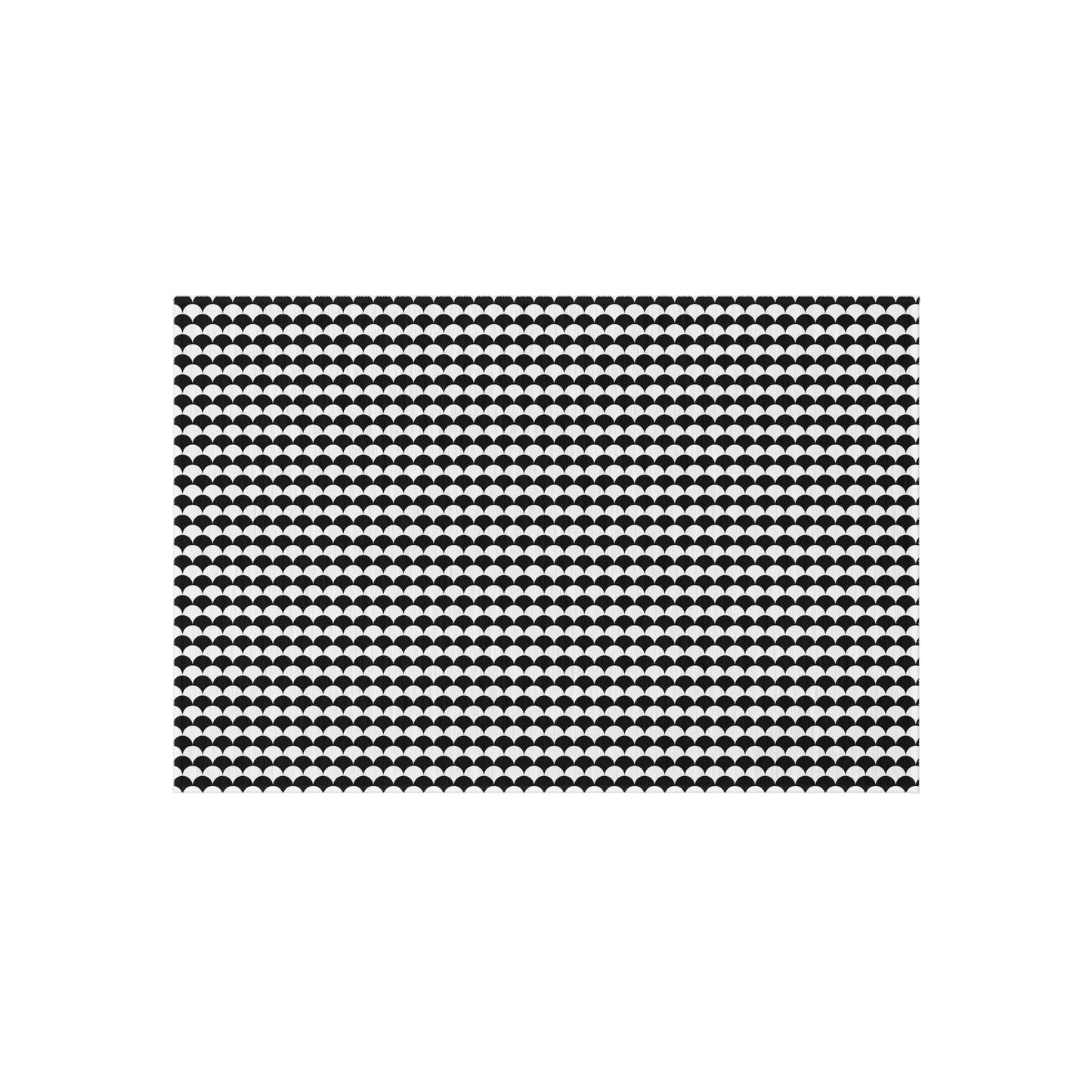 Black and white scallop outdoor rug — soft polyester chenille with a non-slip backing
