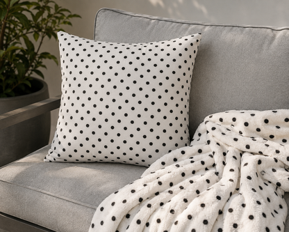 Black and white polka dot outdoor fleece blanket — 315 gsm polyester fleece, soft on both sides