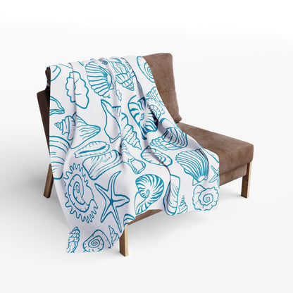 Blue shell sketch outdoor fleece blanket — 315 gsm polyester fleece, soft on both sides