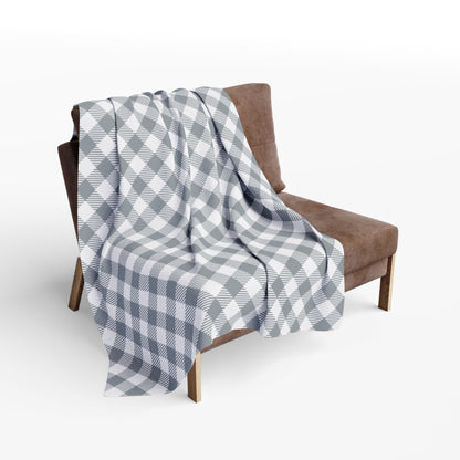 Grey diagonal gingham outdoor fleece blanket — 315 gsm polyester fleece, soft on both sides