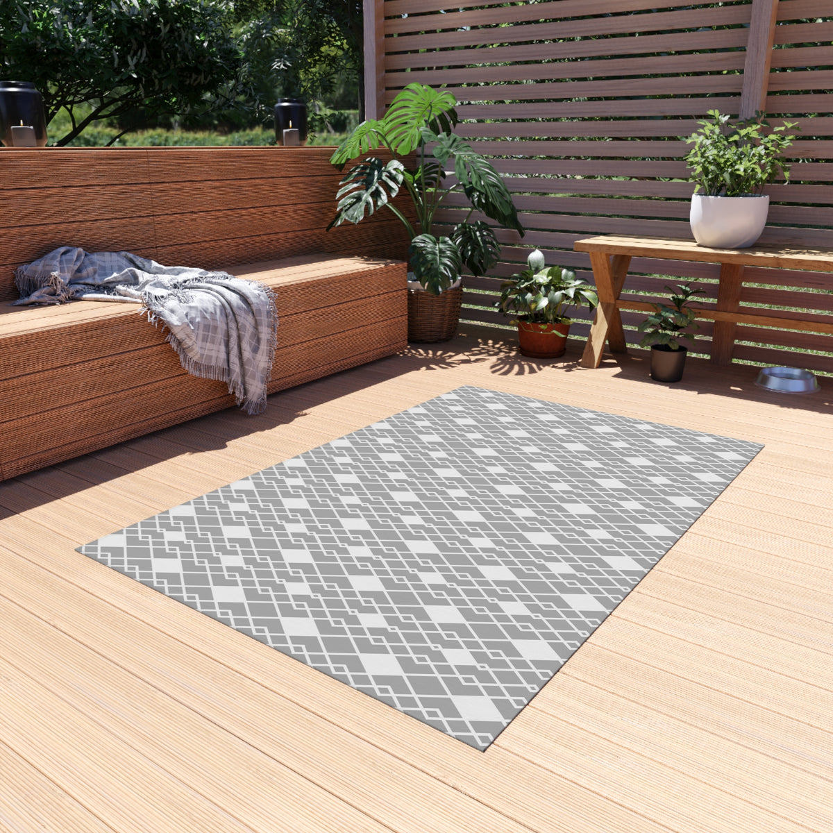 Grey diamond lattice outdoor rug — soft polyester chenille with a non-slip backing