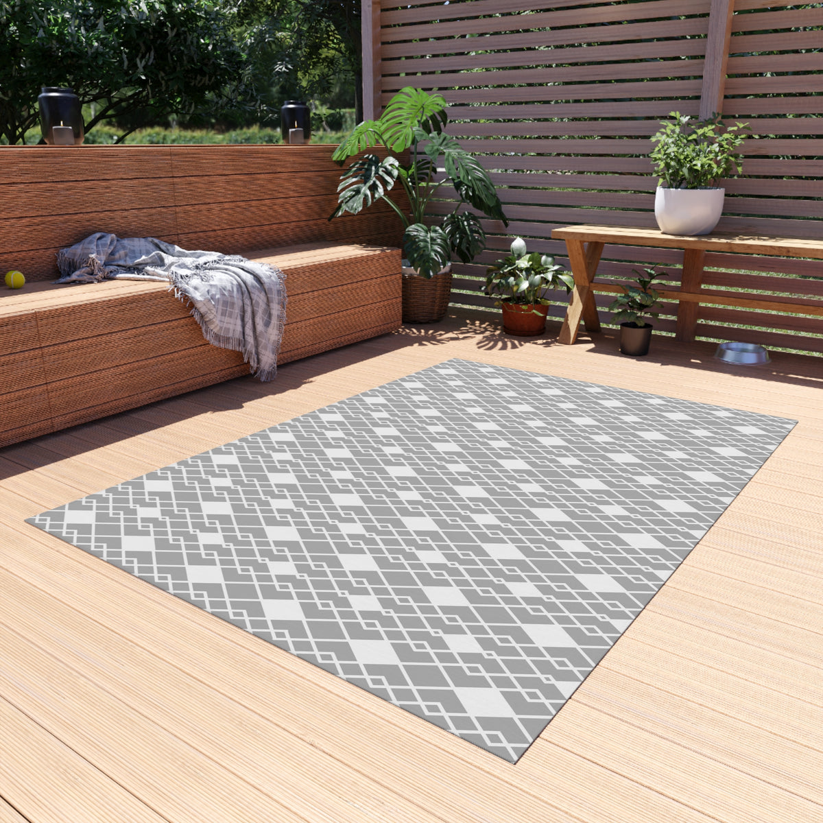 Grey diamond lattice outdoor rug — soft polyester chenille with a non-slip backing